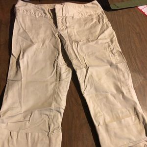 Express Capris size 6 women’s